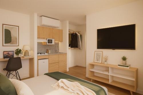 room detail thumbnail 2