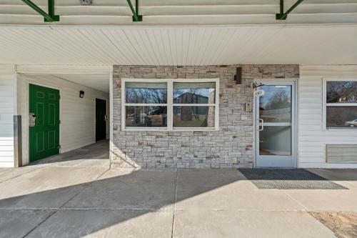 Birch Hill Suites Kansas City - Independence in Independence, USA