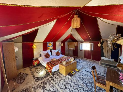 Maria'S Luxury Camp – khách sạn tại Takojt