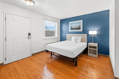 1 queen bed