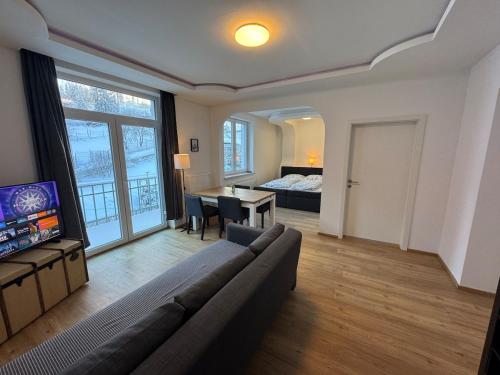 Спільний лаунж/ТБ зона, 90m2 Apartment Semmering near slope in Земмерінґ
