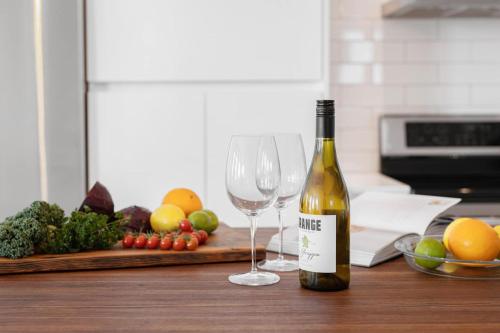 köök, PENTHOUSE-508 Work, Relax & Cook With Great View in Boischatel (QC)