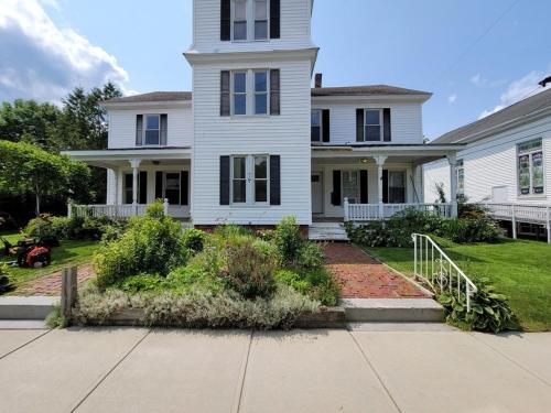 Townhouse on the Barre Commons in Barre (MA)