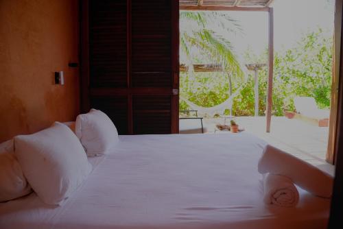 1 king bed, 1 sofa bed