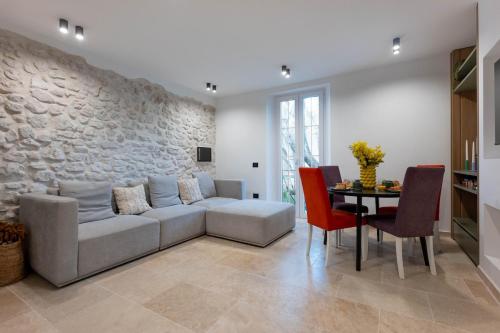 NEW - Luxury house near the beach 3BDR-3BTH