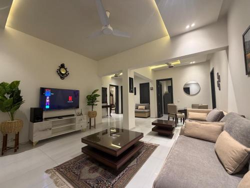 Modern 2BHK Basement Unit in Bahria Enclave Islamabad – khách sạn tại Islamabad
