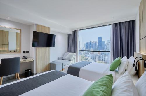The Four Wings Hotel Bangkok, Bangkok (photo 3)
