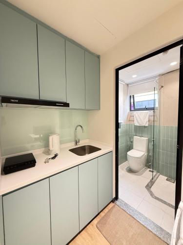 Kitchen, Bloom apart-hotel in Serangoon