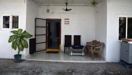 Iekārtas, Happy HomeStay Superior in Gudivada