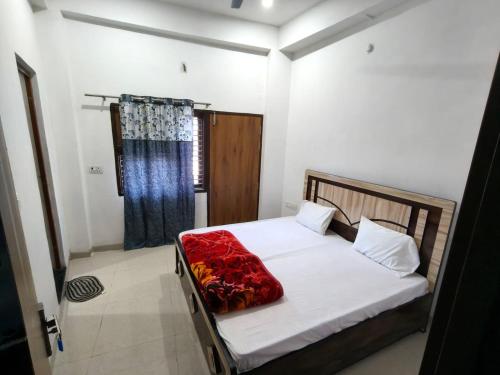 Shri Govind Braj Dham - Mathura