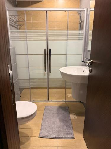2 BR 100 sqm Modern Apt Abdoun - image 3