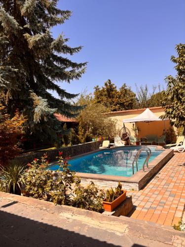 Garni Garden in Garni