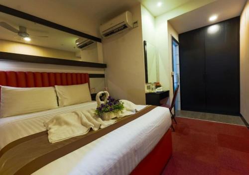 room detail thumbnail 0