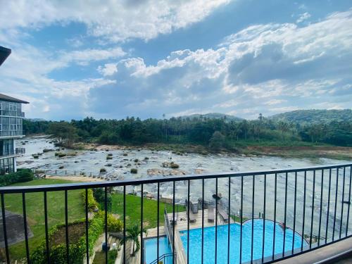 Hotel Elephant Bay - World's Best Place to See the Elephants in Pinnawala