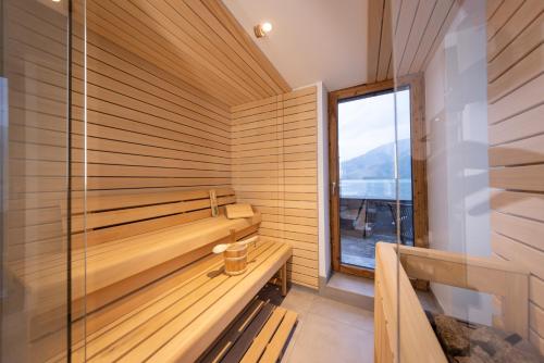 Sauna, Lakefront Suite 148 in Erlberg