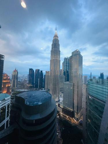 Sky Suites KLCC CityLight House - image 13