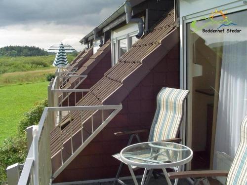 Balkons/terase, Boddenhof Apartment 56 - 2 SZ, freundlich, modern in Buschvitz