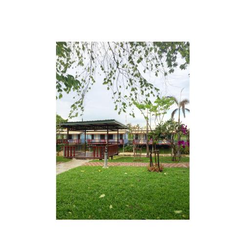 Ploencheewa resort thailand