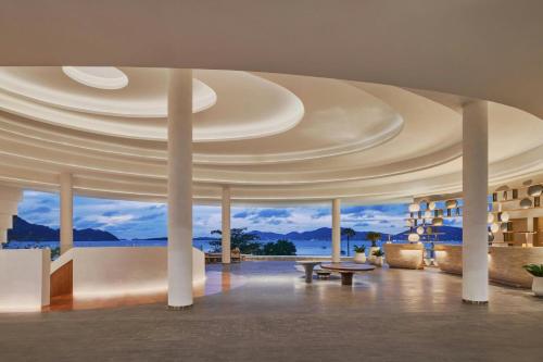 大堂, 普吉島維蘭達度假村 - 傲途格精選酒店 (Veranda Resort Phuket, Autograph Collection) in 板瓦角