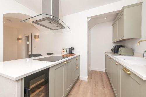 Chevin Forest Home with Cinema Style Room FULL HOUSE in Otley and Yeadon