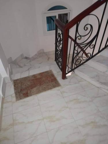 Private villa with swimming pool - image 5