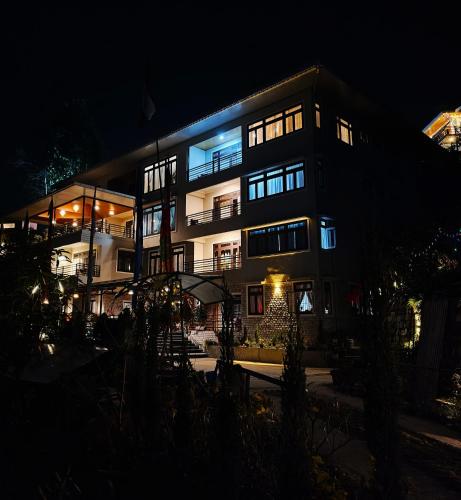 Nabhasa Courtyard Family Home and 2 BHK Apartments Mountain View Stay in Gangtok, Sikkim - Gangtok