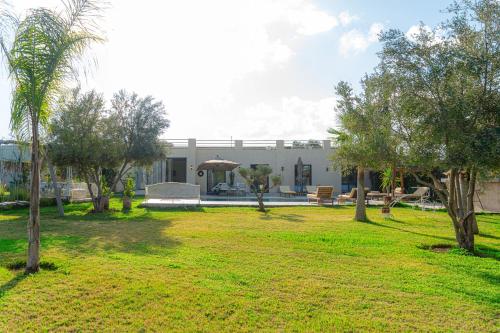 Maison soli Marrakech in Ait Ourir