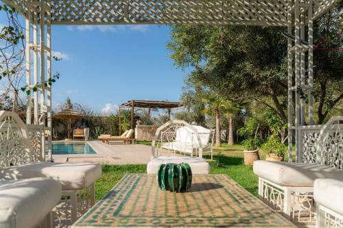 Maison soli Marrakech in Ait Ourir