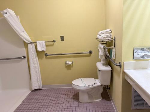 American Heritage Inn - image 11