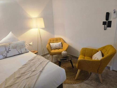 1 queen bed
