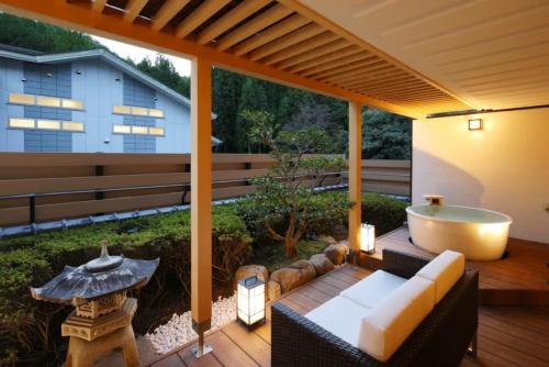 Syoenso Hotsugawatei in Kameoka