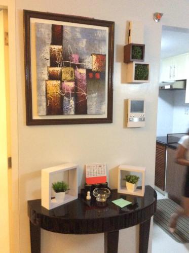Condo at Parkside Villas across the airport, Manila (fotografie 7)