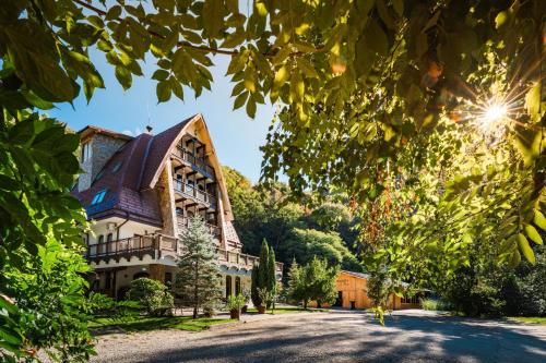 Pension Casa Vanatorilor, Băile Olăneşti
