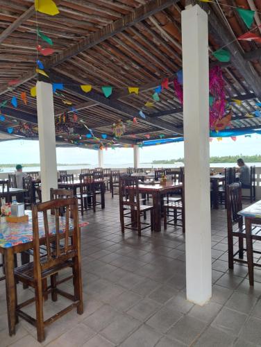 Restaurant, Pousada e Restaurante Santiago in Piacabucu