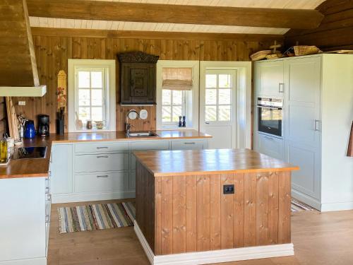 Viesnīcas āriene, Spacious Family Cabin Near Nordre Syndin in Ryfoss