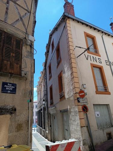 Apparts Coeur Historique de Thiers in Thiers