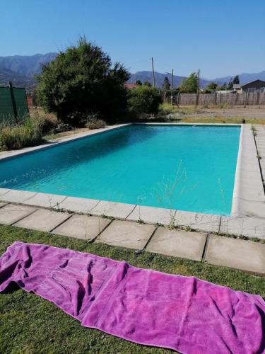 Bella Curacaví 1hr de Stgo 150mil al día 7pers piscina 4d 3b