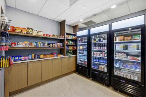 Wingate by Wyndham State Arena Raleigh/Cary Hotel - image 31