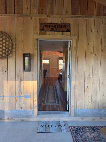 Cattail Cabin in Clinton (NY)