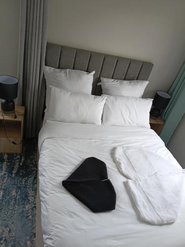 Coastal Guest House with Free Parking and Braai Area