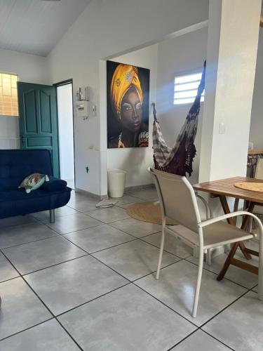 La maison de Vénus maisonnette privée à 3 min à pieds du front de mer (La maison de Venus - Petite maison creole a 3 min du front de mer - proche de la plage de la Pointe ) in Le Vauclin