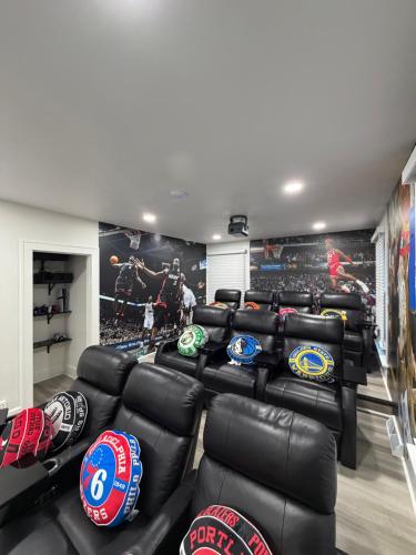 New Group Space - Sleeps 20! Near Sports Center in ヒューロン（OH）