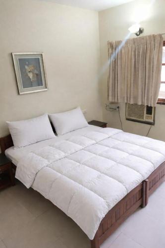 Venue 2bhk apartment Candolim Goa - Goa