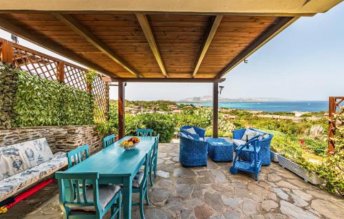 Stunning Home In Stintino With Wifi