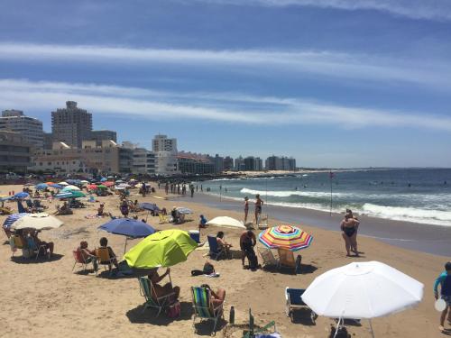 Apartament a meters from the beach and Gorlero nearby zona franca punta del este