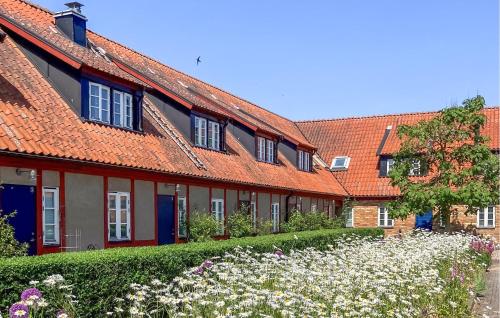 3 Bedroom Beautiful Home In Simrishamn – khách sạn tại Vik