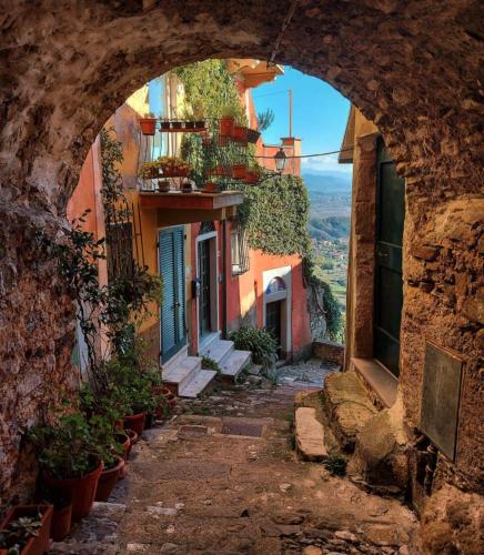 Collimare Rooms & Sailing Near 5 Terre — rental in Via Capanna, Vezzano Ligure IT, 19020