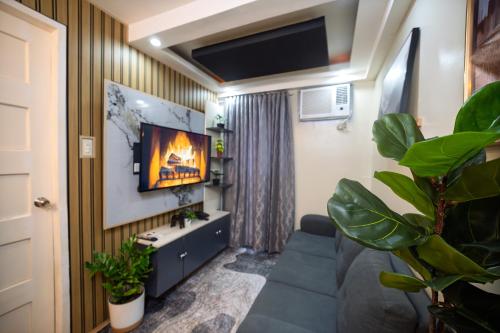 Exterior view of AR02 1BEDROOM Condo Unit with Free Pool, HBO, Netflix & WiFi