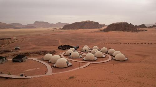 Mars Land Luxury Camp - Tap to explore photos