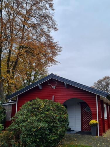 . Holzhaus im Schwedenstil